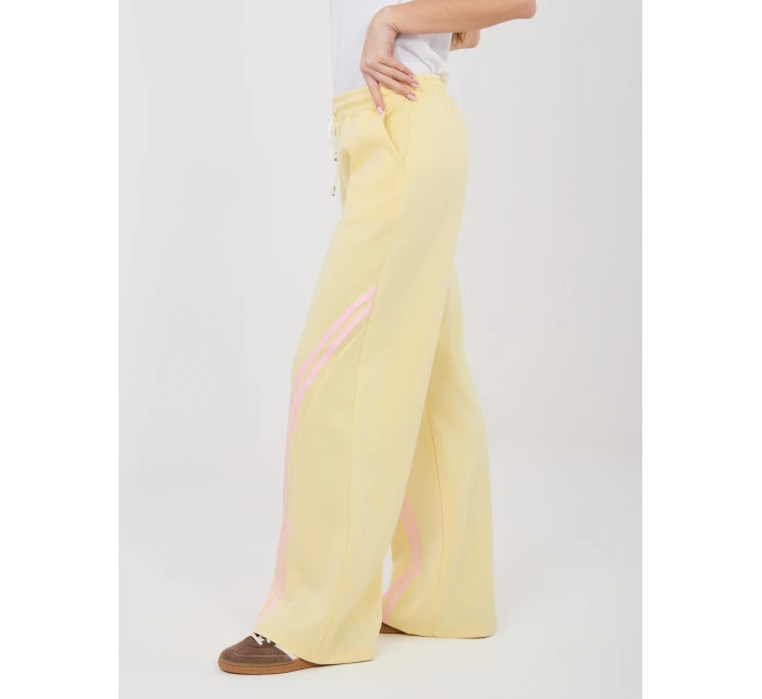 Spodnie dresowe IT DR 22168.66 jasny żółty
