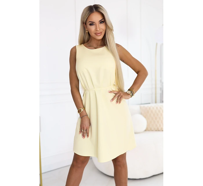 VICTORIA Trapézové šaty bez rukávů s páskem  žluté model 22118441 - numoco
