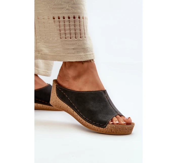 Pohodlné Dámské Sandály Na Klínku Inblu NG000002 Černé