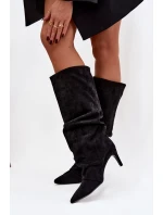 kozačky na jehlovém podpatku z veluru vyhřívané černé model 21757771 - Boto