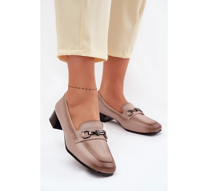 Kožené dámské lodičky na klínu s ozdobou Vinceza 39978 béžové
