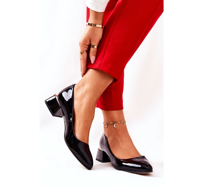 Lakované lodičky Lewski model 21571509 Černé - Boto