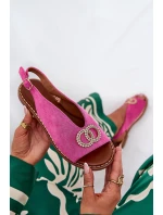 Dámské Sandály S Dekorací Na Plochém Podpatku Eko Sametové Růžové model 21685735 - Boto