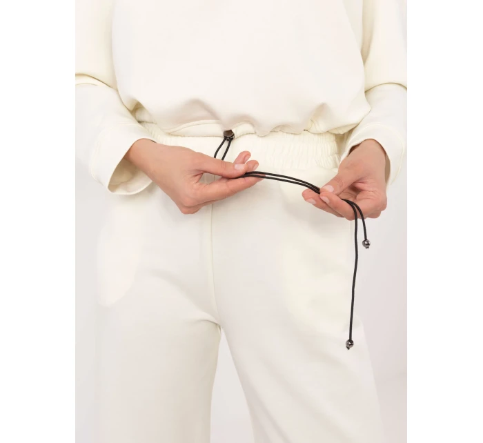 Komplet LK KMPL model 20680337 ecru - FPrice Komplet LK KMPL model 20680337 ecru - FPrice