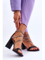 Módní sandály se zirkony černé model 21614475 - Boto Módní sandály se zirkony černé model 21614475 - Boto