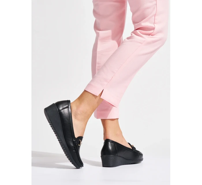 Trendy  mokasíny dámské černé na klínku