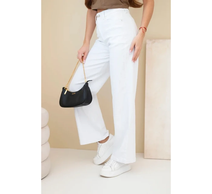 Dámské džíny s širokými nohavicemi a vysokým pasem bílé Dámské džíny s širokými nohavicemi a vysokým pasem bílé