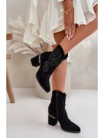Zdobené Ažurové Kotníkové Boty Dámské Na Podpatku Z Eko Semiše Černé S.Barski Zdobené Ažurové Kotníkové Boty Dámské Na Podpatku Z Eko Semiše Černé S.Barski
