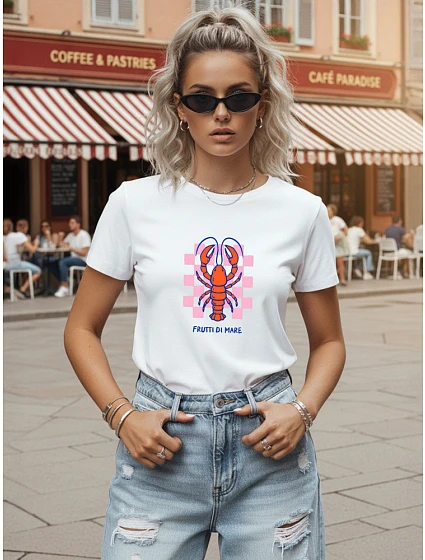Tshirt damski z nadrukiem bawełniany biały model 22277216 - FashionStreet Tshirt damski z nadrukiem bawełniany biały model 22277216 - FashionStreet