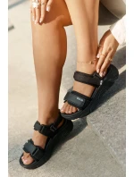 Sportovní Sandály Dámské Na Platformě Big Star model 21693778 Černé - Big Star Shoes Sportovní Sandály Dámské Na Platformě Big Star model 21693778 Černé - Big Star Shoes