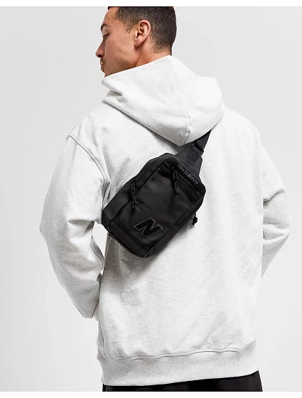 Uni přes rameno Legacy Cross Body Sachet Černá model 21049884 - New Balance Uni přes rameno Legacy Cross Body Sachet Černá model 21049884 - New Balance