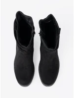 Klasické dámské černé kotníčkové boty na plochém podpatku Klasické dámské černé kotníčkové boty na plochém podpatku