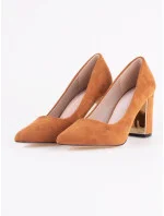 Dámské semišové lodičky na sloupkovém podpatku Camel hnědá model 18790082 - Inello