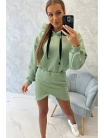 Zateplené šaty s obálkovým model 18752812 tmavě mátové barvy - K-Fashion Zateplené šaty s obálkovým model 18752812 tmavě mátové barvy - K-Fashion