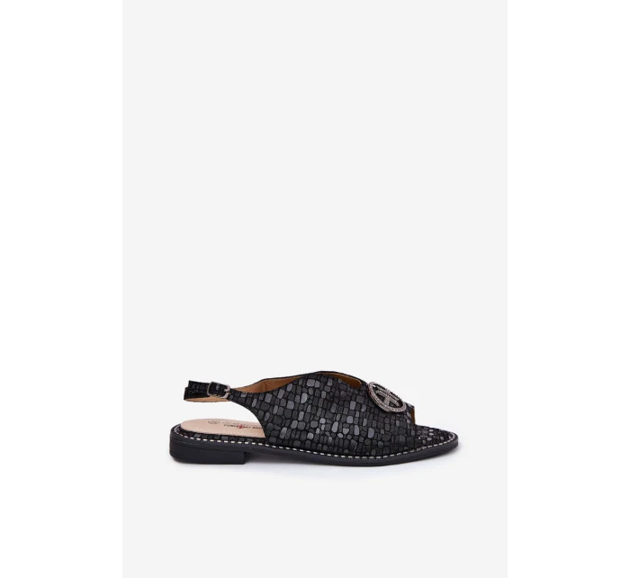 Kožené sandály na plochém podpatku s ozdobou model 21696723 černé - S.Barski