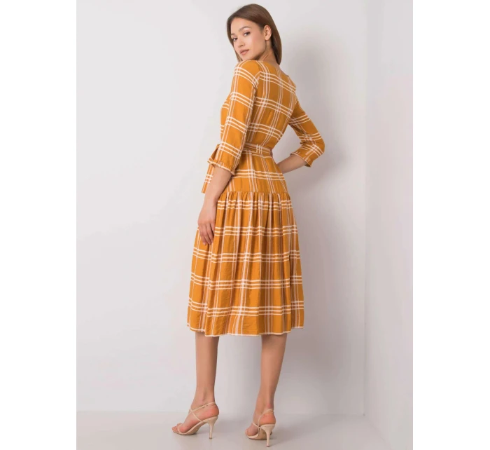 Dámské šaty model 18909747 tmavě žlutá Lakerta - FPrice Dámské šaty model 18909747 tmavě žlutá Lakerta - FPrice