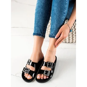 Komfortní  nazouváky dámské černé bez podpatku