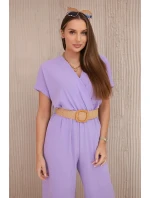 Kombinéza s ozdobným páskem v pase světle fialová