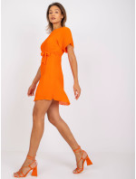 Oranžové šaty s kulatým výstřihem od Mathilde