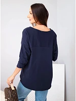 Dámská bavlněná oversized halenka s výstřihem do V a prodlouženým zadním dílem modrá Dámská bavlněná oversized halenka s výstřihem do V a prodlouženým zadním dílem modrá