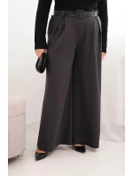 Dámské kalhoty Plus Size s širokou nohavicí a páskem grafitové Dámské kalhoty Plus Size s širokou nohavicí a páskem grafitové