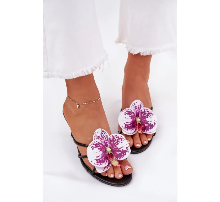 Dámské Pantofle Na Podpatku Se Umělou Květinou Černé Reyi Dámské Pantofle Na Podpatku Se Umělou Květinou Černé Reyi