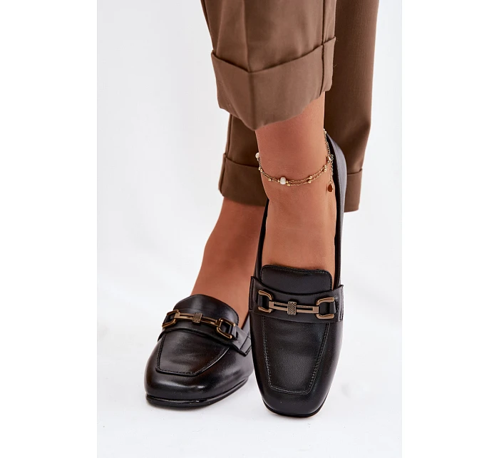 Kožené dámské polobotky na klínu s ozdobou model 22069492 Černé - VINCEZA