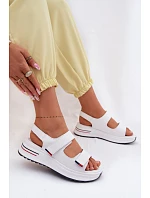 Kožené dámské sandály na platformě na suchý zip bílé Jemela Kožené dámské sandály na platformě na suchý zip bílé Jemela