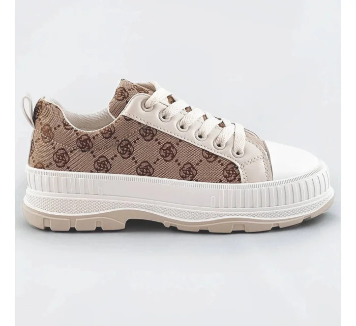 Světle béžové tenisky s vyšší podrážkou model 17229028 Světle béžové tenisky s vyšší podrážkou model 17229028