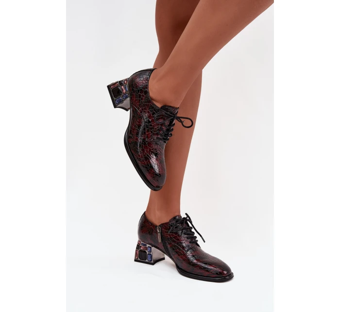 Kožené lakované dámské polobotky na podpatku s krystaly model 21712340 bordó - Artiker