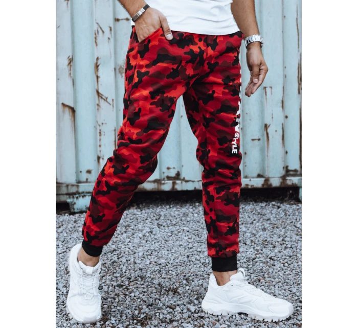 Pánské tepláky s potiskem moro červené FashionStreet UX4444