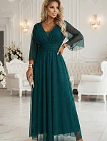 654-1 Dlouhé lesklé plus size šaty s výstřihem a průhlednými rukávy - lahvově zelené