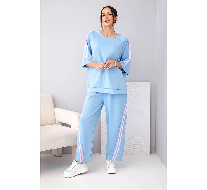 Dámský komplet máslový z viskózy mikina a kalhoty s lampasy béžový Dámský komplet máslový z viskózy mikina a kalhoty s lampasy béžový