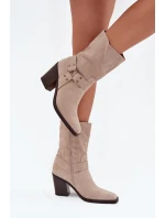 Dámské boty zateplené na podpatku s pásky a ozdobným detailem béžové Neria Dámské boty zateplené na podpatku s pásky a ozdobným detailem béžové Neria
