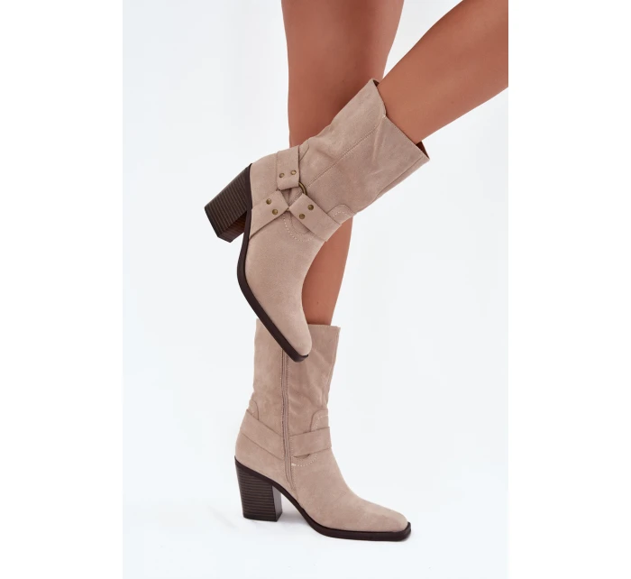 Dámské boty zateplené na podpatku s pásky a ozdobným detailem béžové Neria Dámské boty zateplené na podpatku s pásky a ozdobným detailem béžové Neria