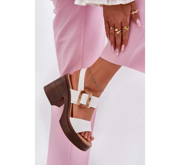 Sandály na podpatku  model 213008 Step in style