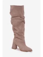 Dámské zateplené kozačky na podpatku Zazoo – béžové, pravý zamsz Dámské zateplené kozačky na podpatku Zazoo – béžové, pravý zamsz