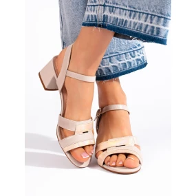 Módní hnědé dámské sandály na širokém podpatku Módní hnědé dámské sandály na širokém podpatku