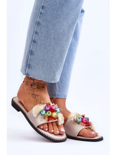 Pantofle s ozdobnými korálky model 21619239 Nude - S.Barski