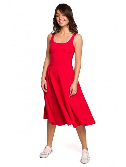 model 18003927 Přiléhavé šaty bez rukávů červené - BeWear model 18003927 Přiléhavé šaty bez rukávů červené - BeWear