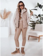 Dámská prošívaná vesta s kapucí tmavě béžová Dstreet model 21990911 - FashionStreet