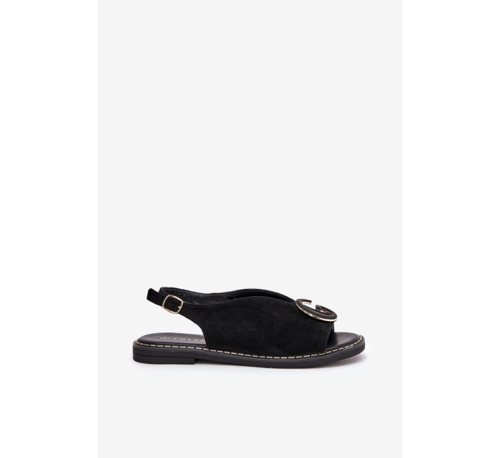 Elegantní Dámské Sandály S Zlatou Ozdobou Na Plochém Podpatku Černé S.Barski model 21685679 - Boto Elegantní Dámské Sandály S Zlatou Ozdobou Na Plochém Podpatku Černé S.Barski model 21685679 - Boto