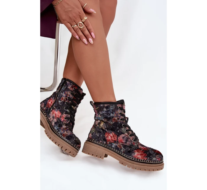 Dámské botky Artiker – černé, zateplené, se vzorem, na platformě Dámské botky Artiker – černé, zateplené, se vzorem, na platformě