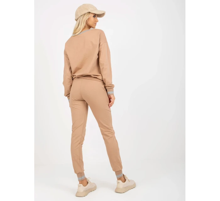 Souprava RV KMPL 8365.24P velbloud