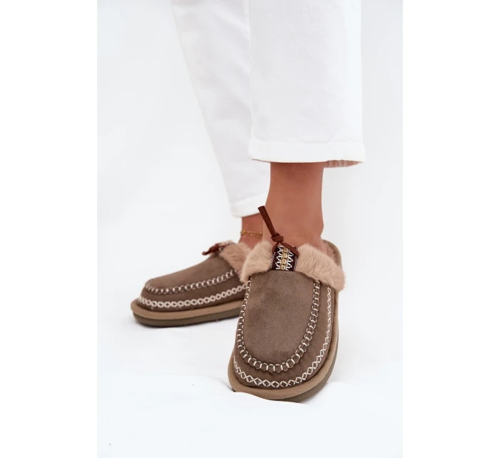 Dámské chlupaté papuče s kožíškem a výšivkou – zelené Perivelle