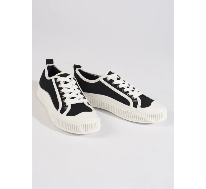 Exkluzívní černé dámské tenisky bez podpatku Exkluzívní černé dámské tenisky bez podpatku
