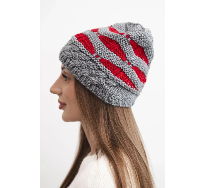 Dámská zimní čepice z vlny v hrubém pletení a pruhy K465 šedá + červená Dámská zimní čepice z vlny v hrubém pletení a pruhy K465 šedá + červená