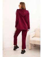 Dámská souprava s viskózou, lampasem a sportovní blůzou švestková