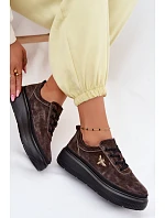 Kožené semišové dámské polobotky na platformě model 22133418 Čokoládové - VINCEZA