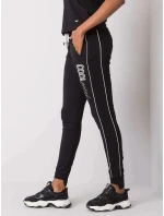 Dámské teplákové kalhoty RV DR model 18926497 černé Relevance - FPrice Dámské teplákové kalhoty RV DR model 18926497 černé Relevance - FPrice